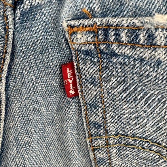 Levi 501 Distressed Denim Shorts High Waisted Sz 25 light blue - Picture 9 of 12